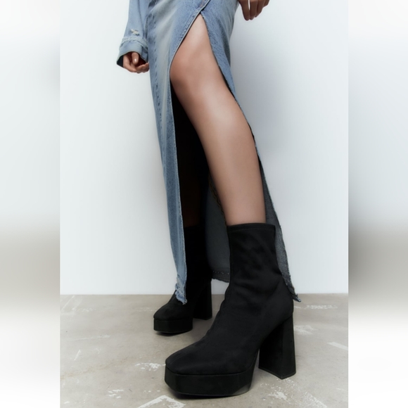 ZARA  platform heeled ankle boots - Picture 6 of 9
